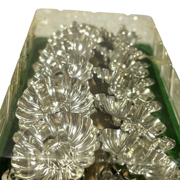 Vintage NOS Metal Pine Cone Christmas Tree Clips Reflectors Candle Holders (10) - Picture 6 of 6